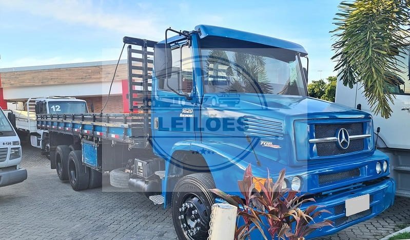 MERCEDES-BENZ L-1620 - 6X2 - 2006 - CARROCERIA