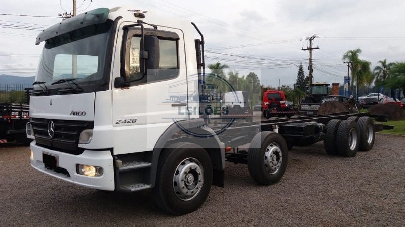 Benz Mb Atego 2428 Bitruck  - 8x2 - 2009 - Chassis