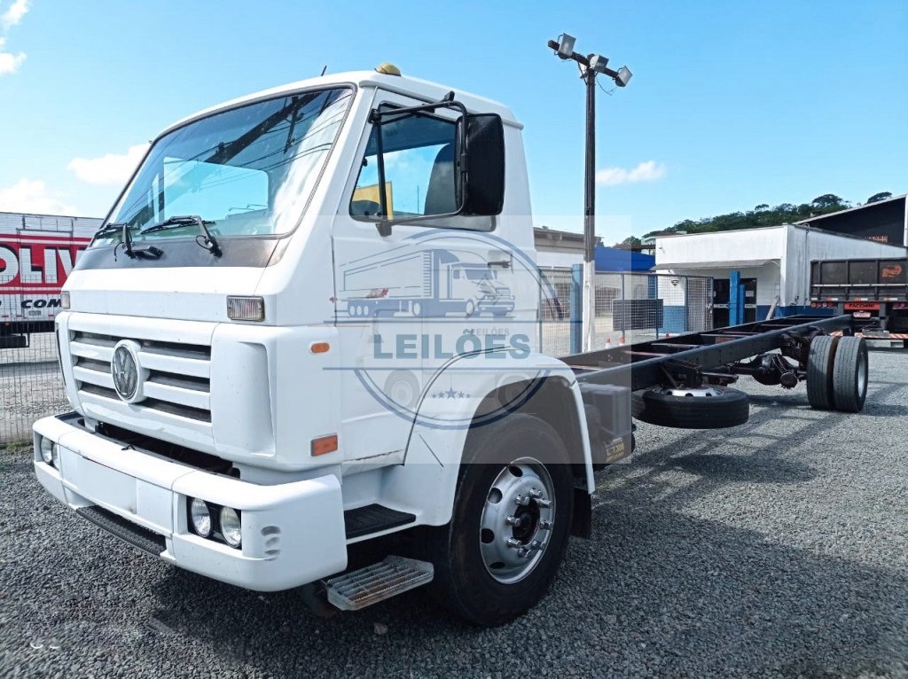 Volkswagen 13-150 - 4x2 - 2001 - Chassi